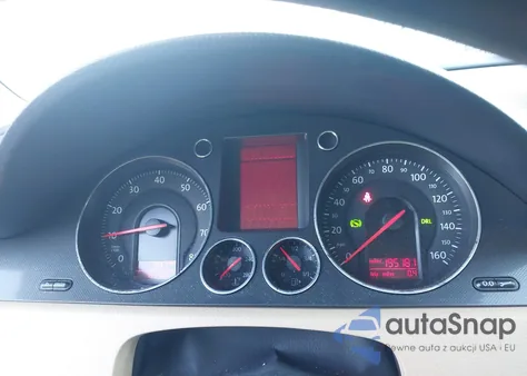 2007 Volkswagen Passat 2.0T/Wolfsburg Edition from USA, damaged, VIN WVWAK73C17P009000